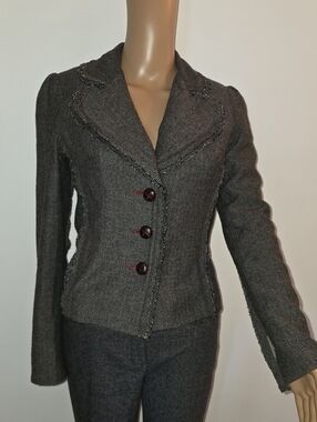 Petro Zillia Women's Gray Herringbone Tailored Jacket